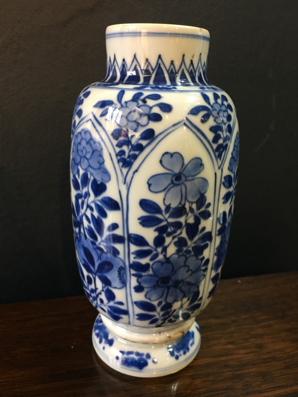 kangxi period blue white straight vase with floral motif c16621722