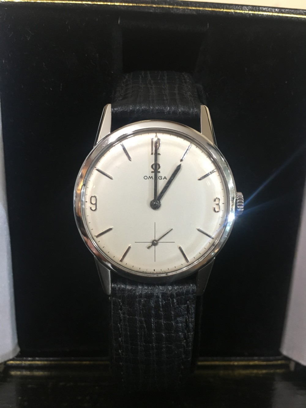 omega classic 1964 model in stainless steel with fine 17 jewel hand movement