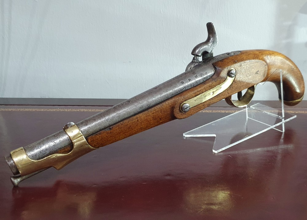 1852 officers muzzle loading 16 bore percussion walnut stock single shot holster pistol