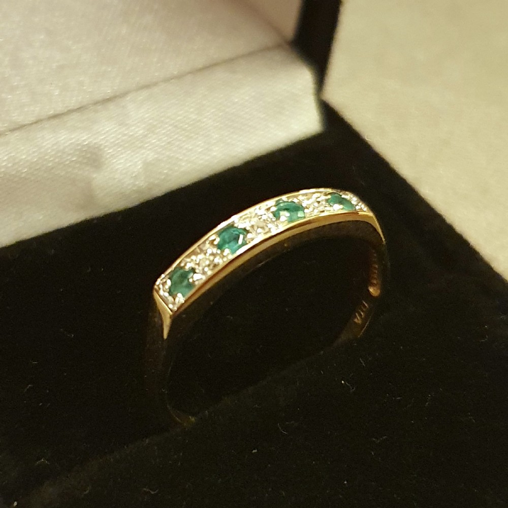 emerald diamond half eternity ring size q